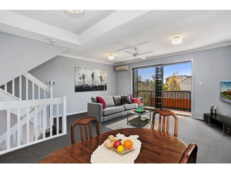 4/22 Mitre Street, St Lucia QLD 4067