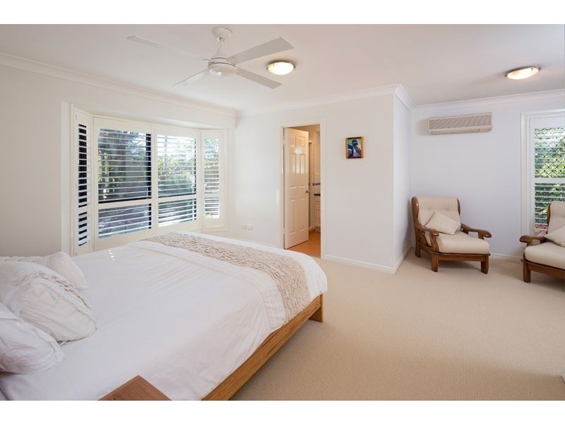 26 Oldfield Place, Brookfield QLD 4069