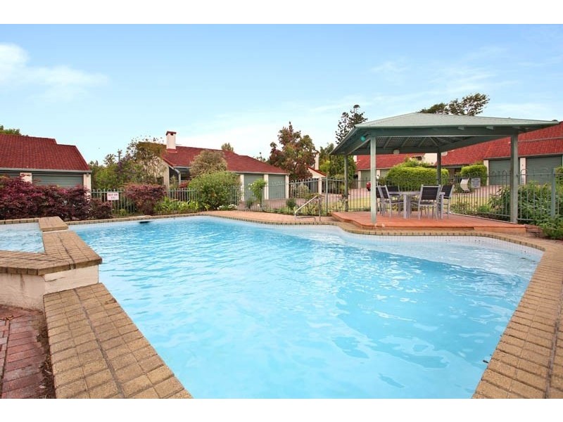 3/49 Marshall La, Kenmore QLD 4069