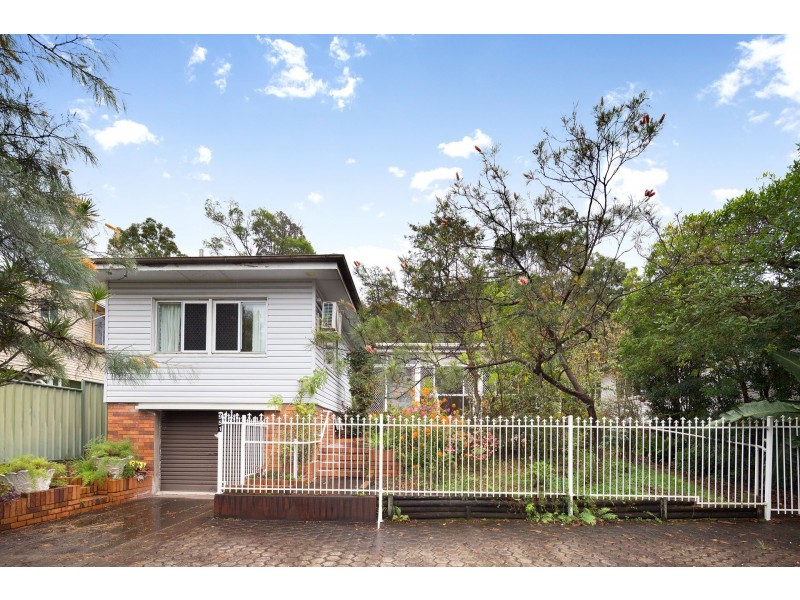 951 Moggill Rd, Kenmore QLD 4069