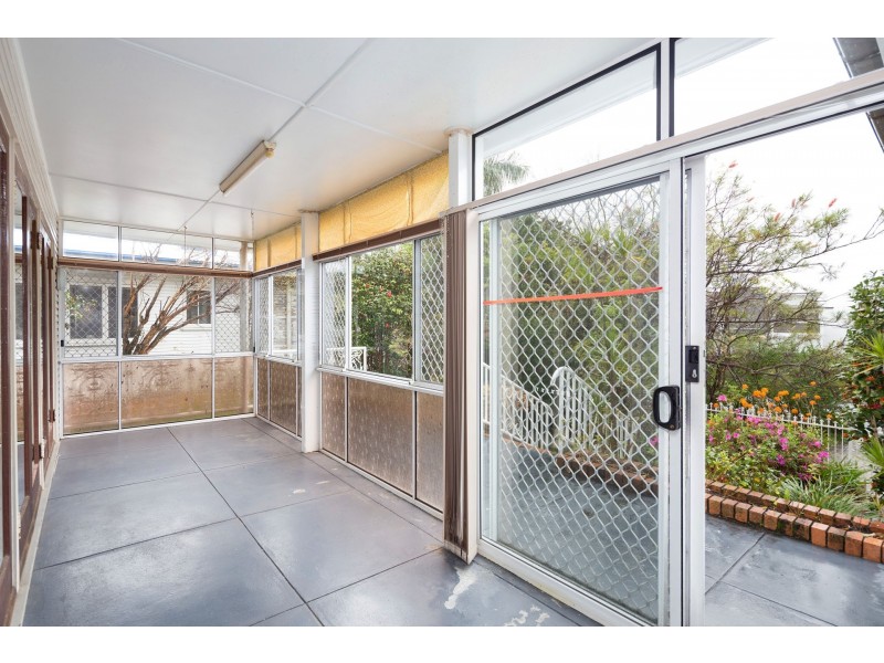 951 Moggill Rd, Kenmore QLD 4069