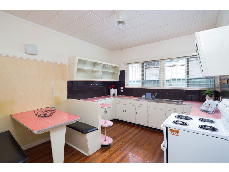 951 Moggill Rd, Kenmore QLD 4069