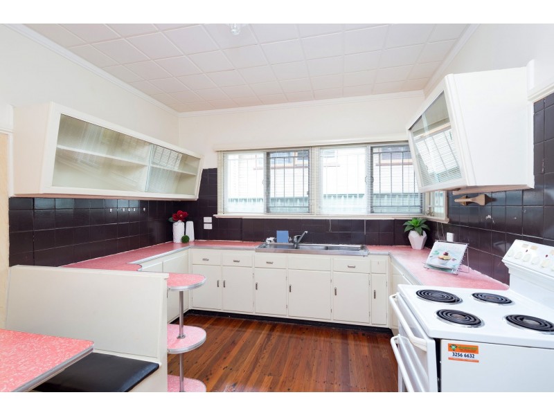 951 Moggill Rd, Kenmore QLD 4069