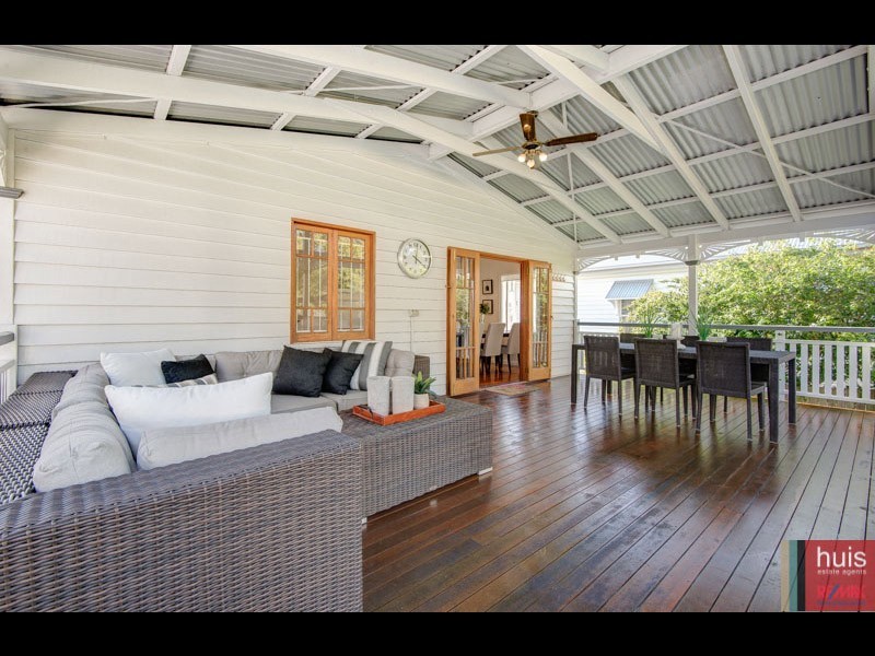 25 Uxbridge St, Grange QLD 4051