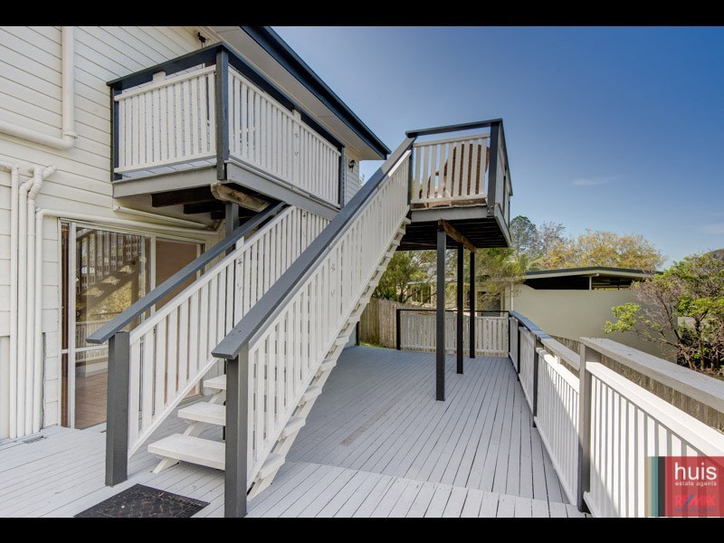 14 Hull St, Carina QLD 4152