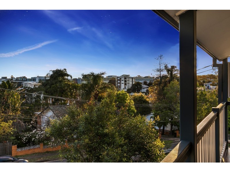 70 York Street, Indooroopilly QLD 4068