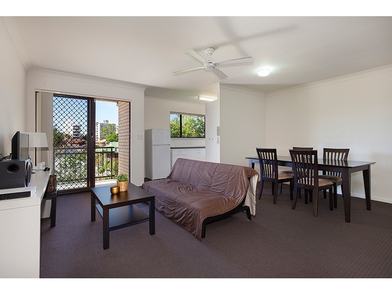 8/20 Durham Street, St Lucia QLD 4067