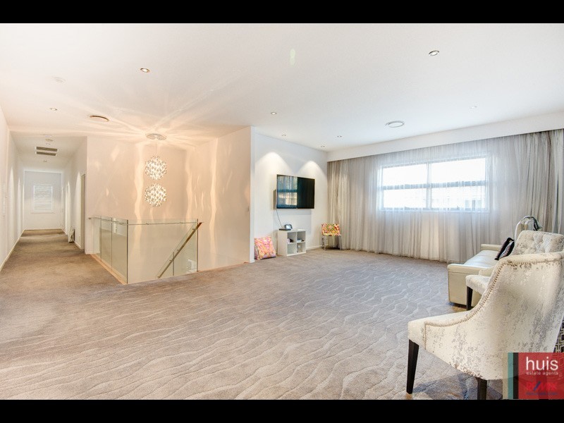 21 Nichols Street, Gumdale QLD 4154