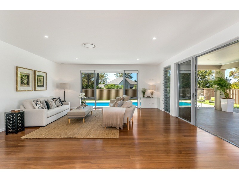 37 Gunnin Street, Fig Tree Pocket QLD 4069