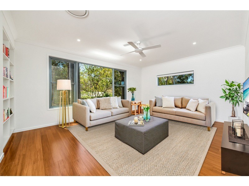 37 Gunnin Street, Fig Tree Pocket QLD 4069