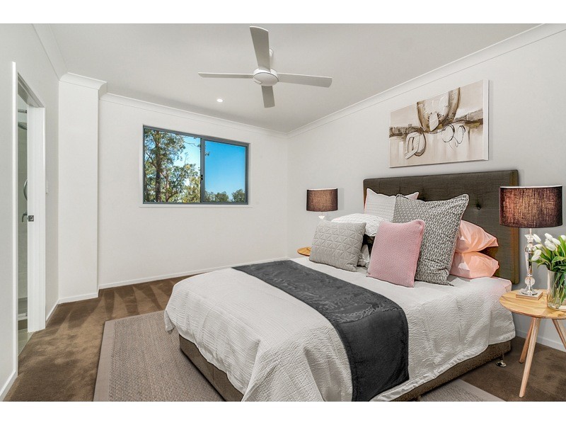 37 Gunnin Street, Fig Tree Pocket QLD 4069