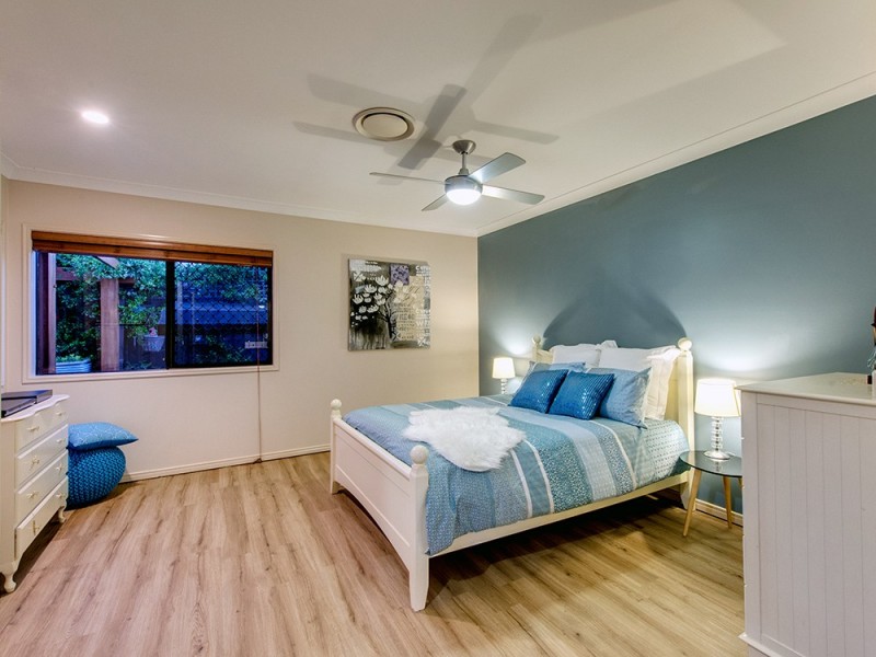 7 Parkside Place, Forest Lake QLD 4078