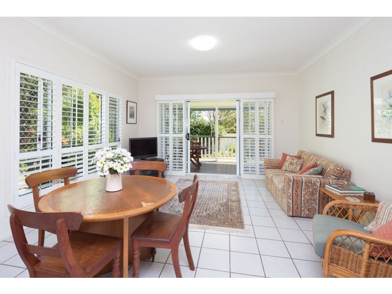 138 Mirbelia Street West, Kenmore Hills QLD 4069