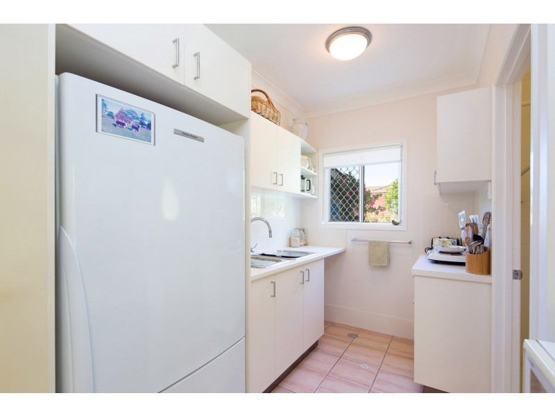 138 Mirbelia Street West, Kenmore Hills QLD 4069