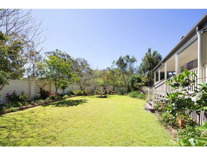 138 Mirbelia Street West, Kenmore Hills QLD 4069