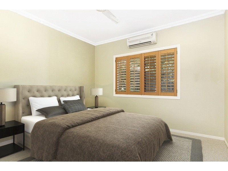 2/7 Scenic Rd, Kenmore QLD 4069