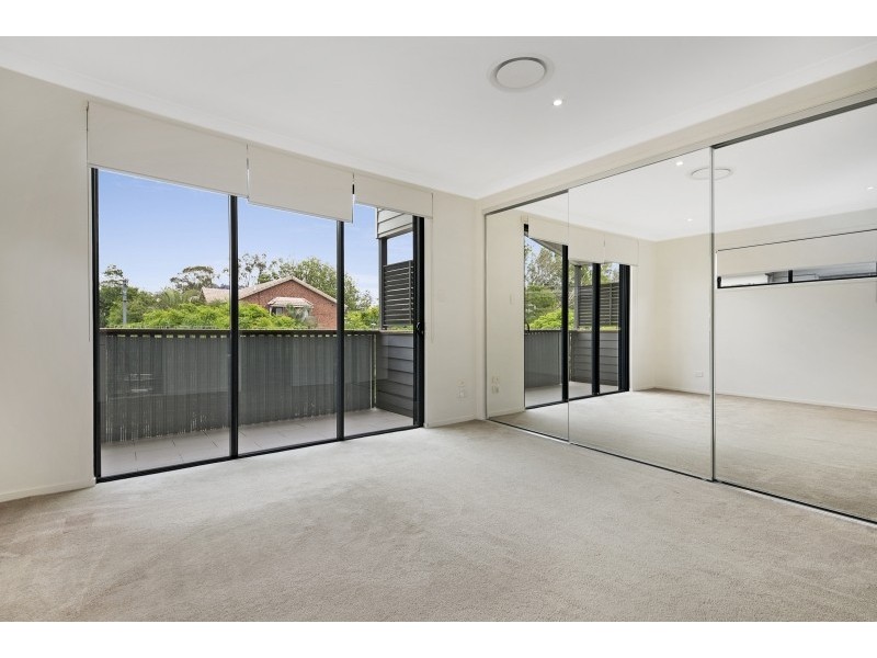 2/24-26 Querrin St, Yeronga QLD 4104
