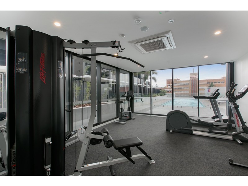 36 Railway Terrace, Milton QLD 4064