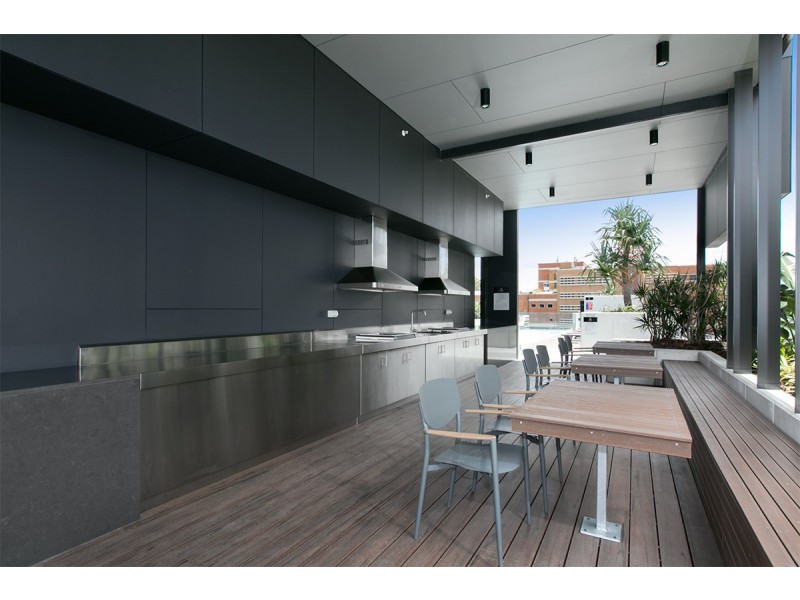 36 Railway Terrace, Milton QLD 4064