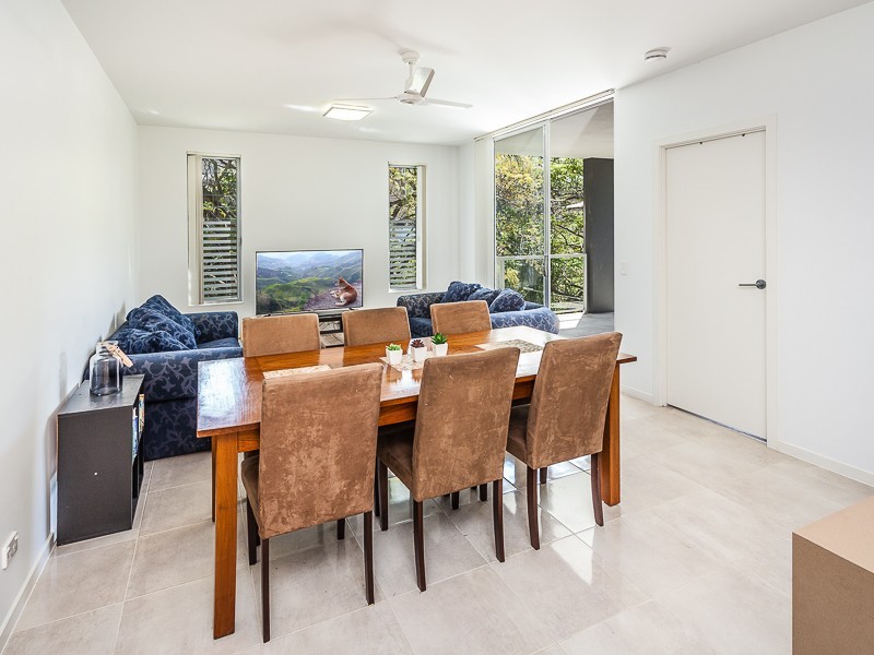 203/22 Nathan Avenue, Ashgrove QLD 4060