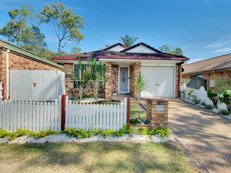 18 Collina Crescent, Forest Lake QLD 4078