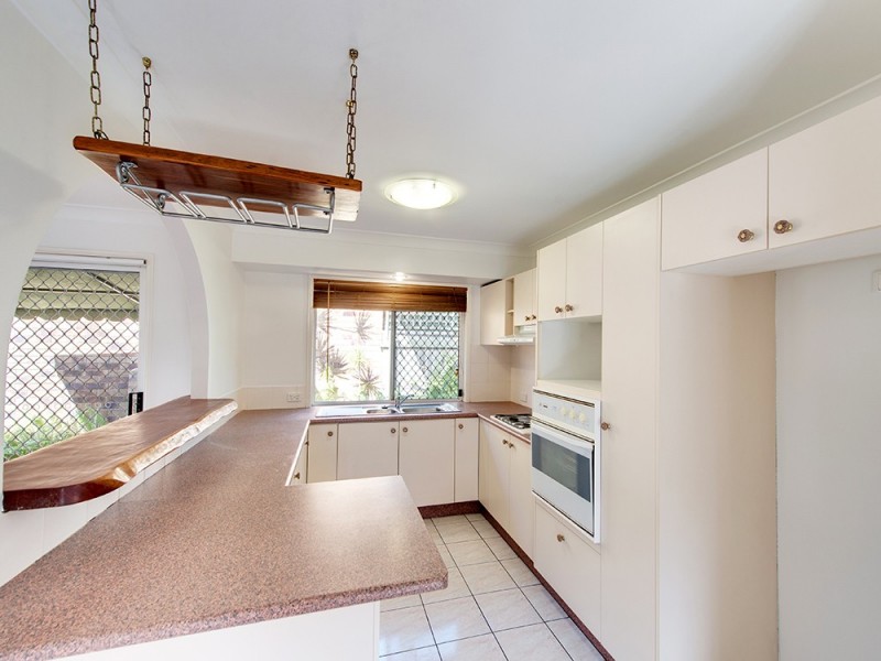 18 Collina Crescent, Forest Lake QLD 4078