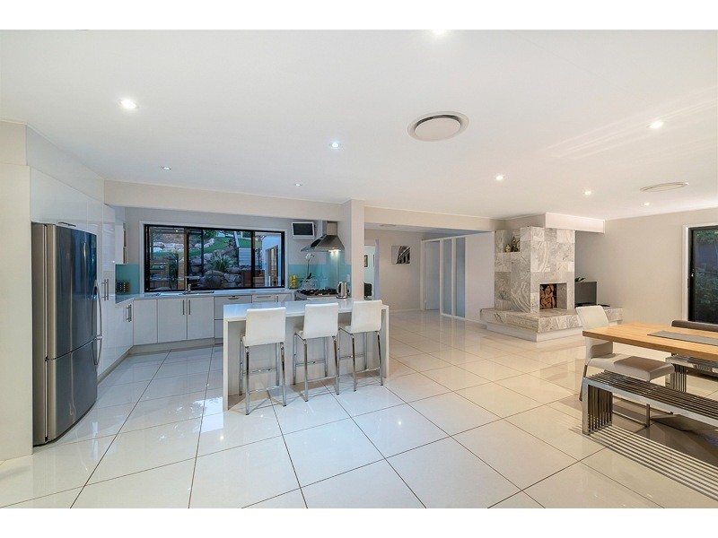 31 Norman Street, Fig Tree Pocket QLD 4069