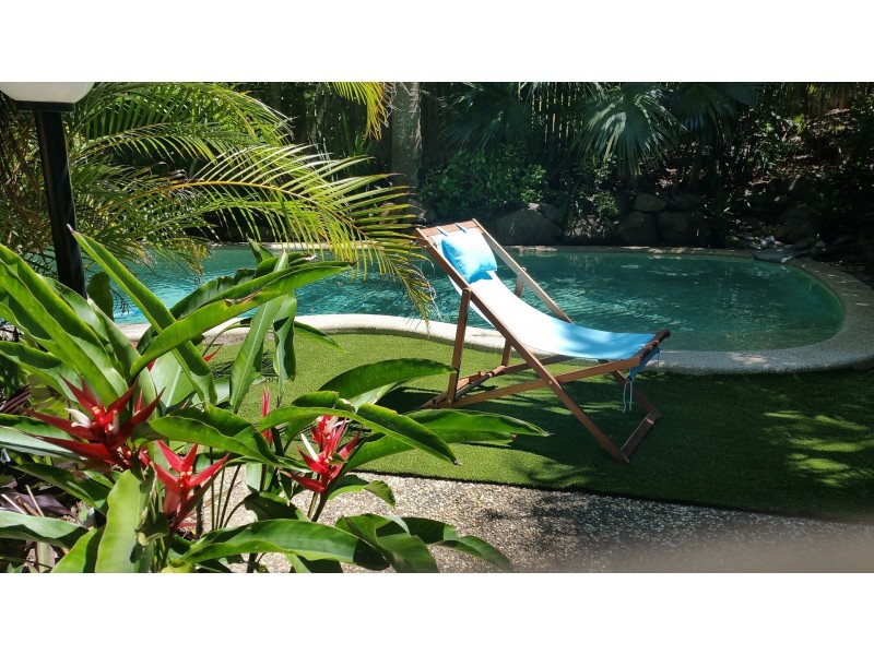 141 Mirbelia St West, Kenmore Hills QLD 4069