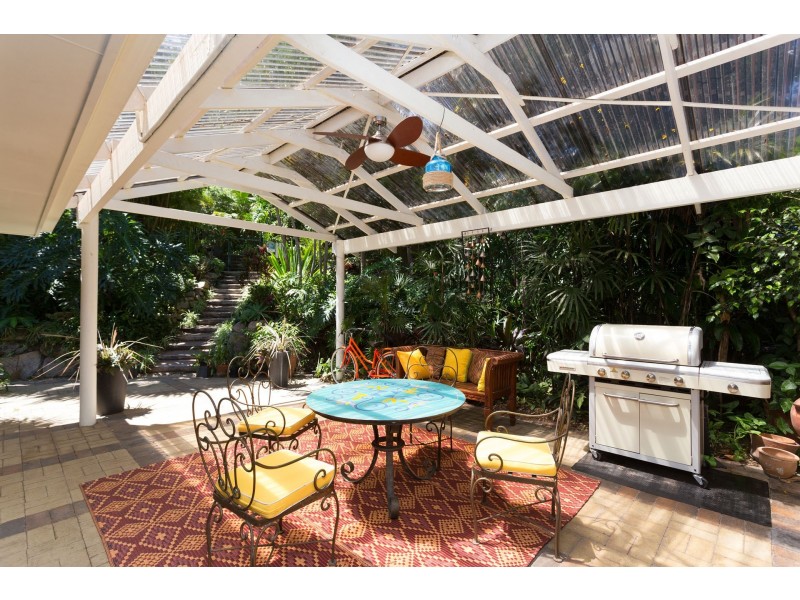 141 Mirbelia St West, Kenmore Hills QLD 4069