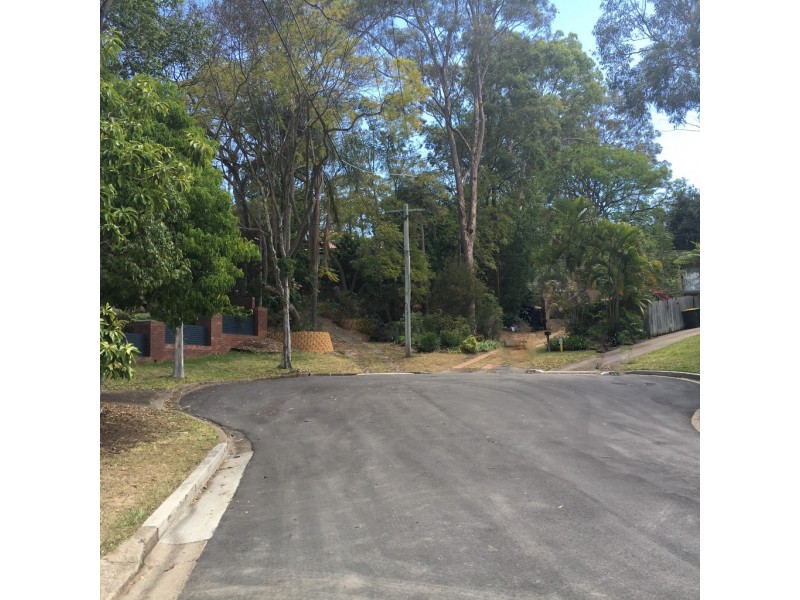 10 Teague Street, Indooroopilly QLD 4068