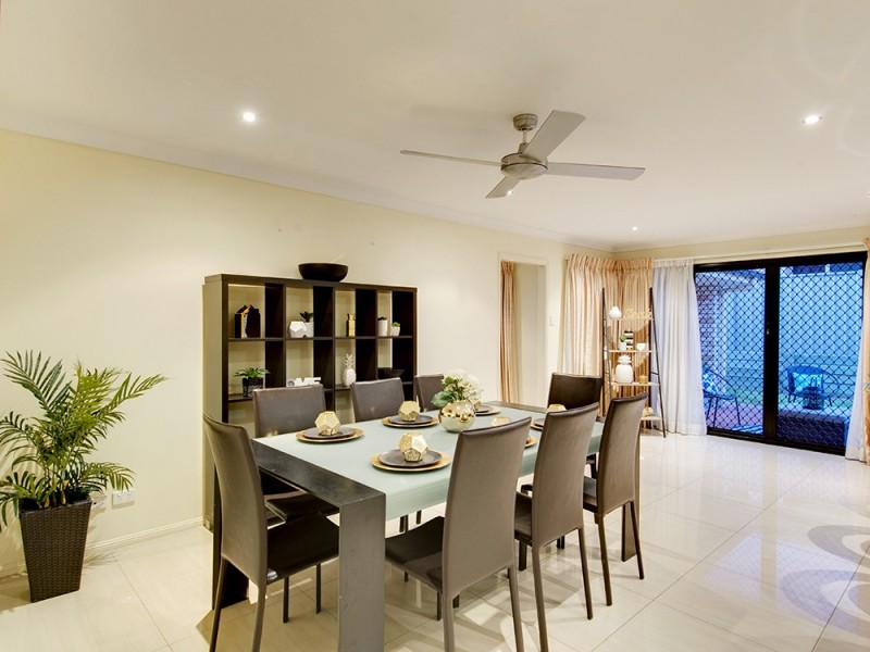 43 Degas Street, Forest Lake QLD 4078