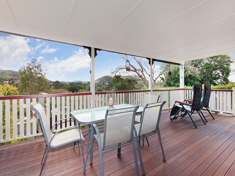 80 Lewin Street, Bardon QLD 4065