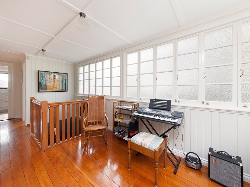 80 Lewin Street, Bardon QLD 4065