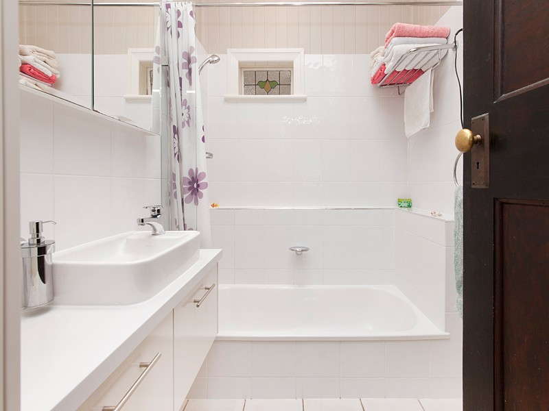 80 Lewin Street, Bardon QLD 4065