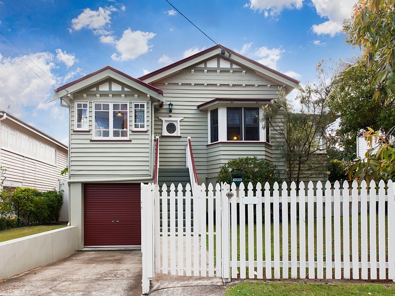 80 Lewin Street, Bardon QLD 4065