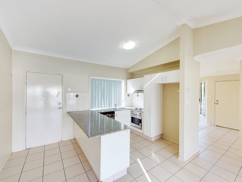 3 Ashton Way, Forest Lake QLD 4078