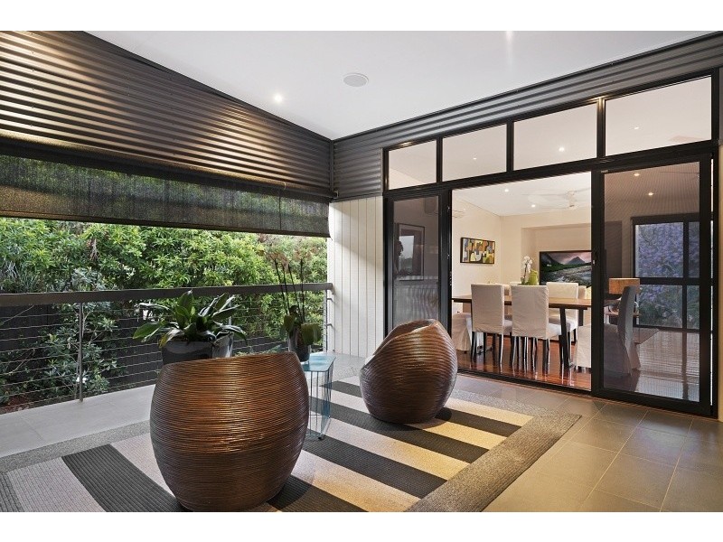 6 Jenkinson Street, Indooroopilly QLD 4068