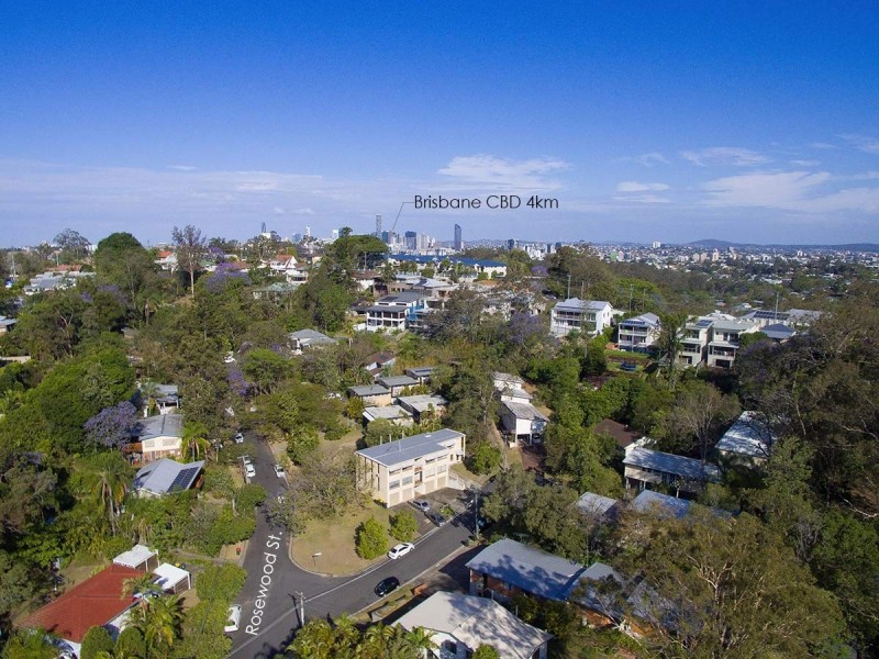 21 Rosewood St, Bardon QLD 4065