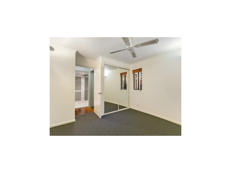 6/523 Coronation Drive, Toowong QLD 4066
