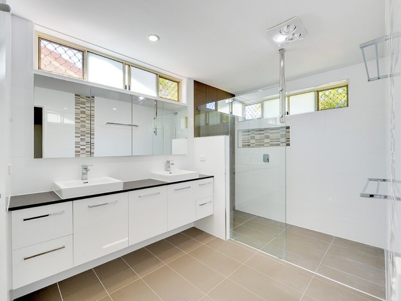 10 Elderslie Place, Forest Lake QLD 4078