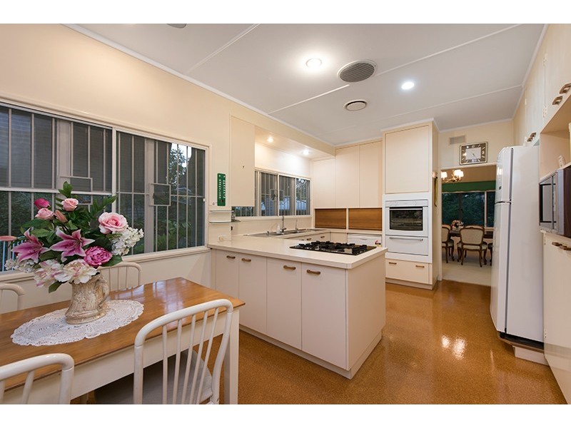 48 Gilgandra Street, Indooroopilly QLD 4068