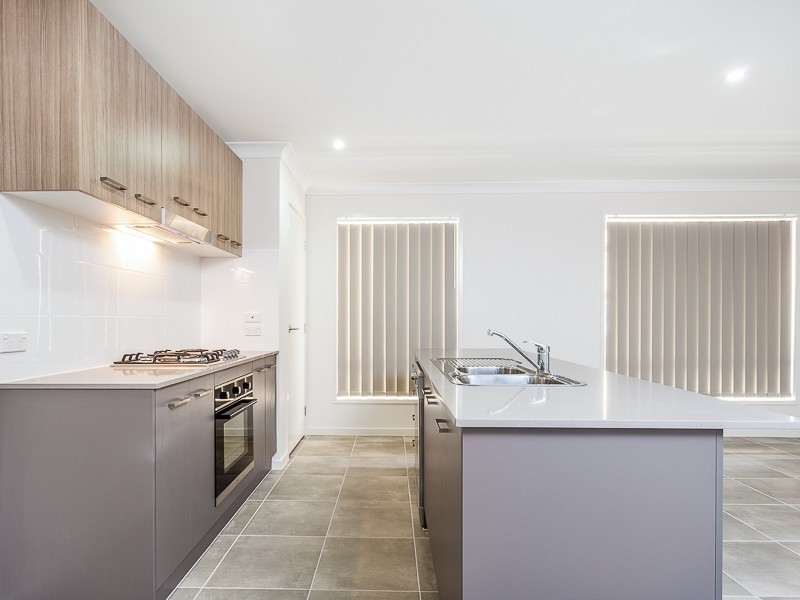 71 Canopus Street, Bridgeman Downs QLD 4035