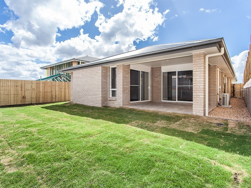 71 Canopus Street, Bridgeman Downs QLD 4035