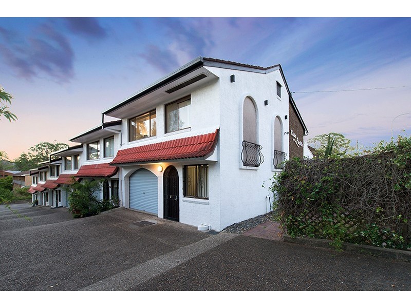 1/120 Station Road, Indooroopilly QLD 4068