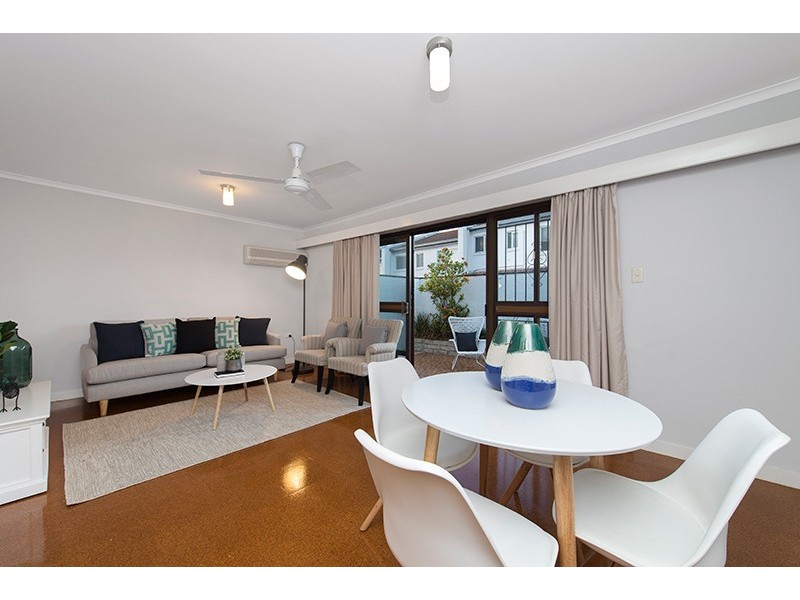 1/120 Station Road, Indooroopilly QLD 4068
