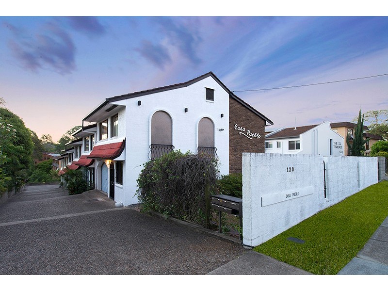 1/120 Station Road, Indooroopilly QLD 4068
