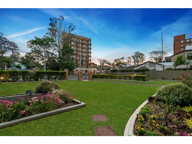 6/32 Sandford Street, St Lucia QLD 4067