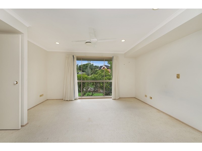 30 Drysdale Cres, Brookfield QLD 4069