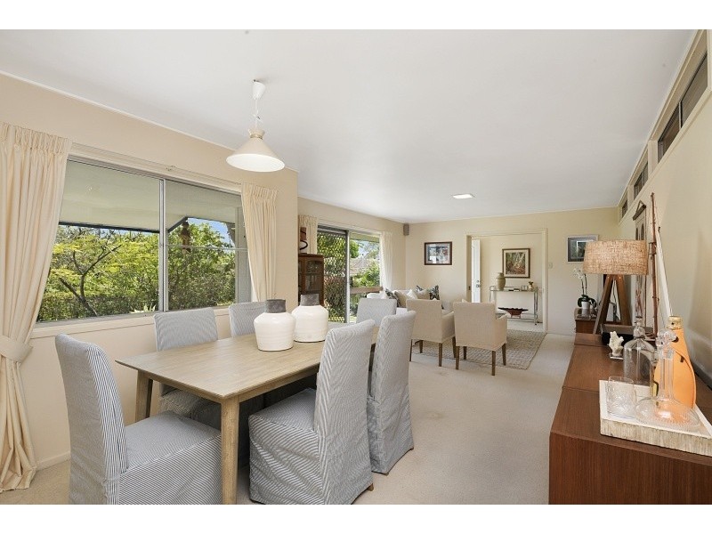 7 St David St, Kenmore QLD 4069