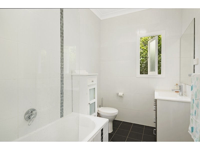133 Royal Parade, Ashgrove QLD 4060